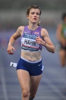 Hahn, 29 Haziran 2024 'te Manchester Bölgesel Arena, Manchester' da düzenlenen Microplus UK Atletizm Şampiyonası 'nda 100 metre finalini kazandı. 