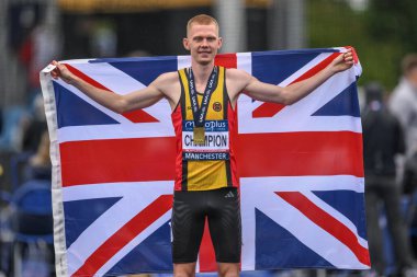 Ben Pattison wins gold in the men's 800m final during the Microplus UK Athletics Championships Day 2 at Manchester Regional Arena, Manchester, United Kingdom, 30th June 2024  clipart