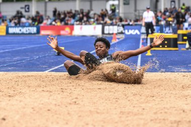 Hibbert bayanlar uzun atlama yarı finalinde Microplus UK Atletizm Şampiyonası 'nda birinci gün Manchester Bölgesel Arena, Manchester, Birleşik Krallık, 29 Haziran 2024 