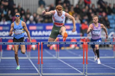 Alastair Chalmers, Manchester Regional Arena, Manchester, İngiltere 'de düzenlenen Microplus UK Atletizm Şampiyonası' nın 2. gününde yarışı önde götürüyor. 