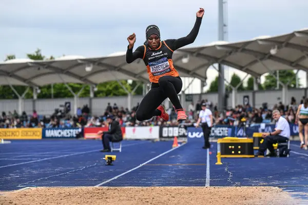 Agberemi bayanlar üçlü atlama finalinde Microplus UK Atletizm Şampiyonası 'nın birinci gününde Manchester Regional Arena, Manchester, Birleşik Krallık, 29 Haziran 2024 