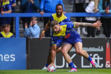 Warrington Wolves 'tan Connor Wrench, 5 Temmuz 2024' te Warrington, İngiltere 'deki Halliwell Jones Stadyumu' nda oynanan 16 'ncı Betfred Süper Ligi karşılaşmasında skoru 16-0 yaptı. 