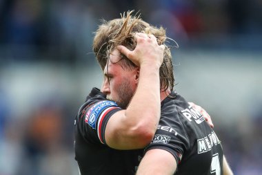 Londra Broncos takımından James Meadows, 6 Temmuz 2024 'te Headingley Stadyumu' nda oynanan Betfred Süper Lig 16. Round karşılaşmasında tam zamanlı tepki gösterdi. 