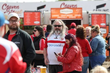 Sewell Group Craven Park 'a gelen taraftarlar, Betfred Süper Lig 16n karşılaşmasında Hull KR ve Catalans Dragons' a karşı Sewell Group Craven Park, Kingston upon Hull, Birleşik Krallık, 6 Temmuz 2024   