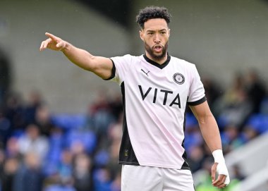 Stockport County 'den Kyle Wootton, 6 Temmuz 2024' te Chester-Stockport County maçı sırasında Deva Stadyumu 'nda karşı karşıya geldi. 