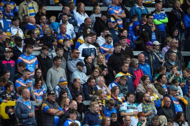 Leeds Rhinos taraftarları 16. Betfred Süper Lig karşılaşmasında Leeds Rhinos, London Broncos 'a karşı Headingley Stadyumu, Leeds, İngiltere, 6 Temmuz 2024 