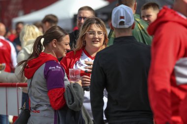 Sewell Group Craven Park 'a gelen taraftarlar, Betfred Süper Lig 16n karşılaşmasında Hull KR ve Catalans Dragons' a karşı Sewell Group Craven Park, Kingston upon Hull, Birleşik Krallık, 6 Temmuz 2024 