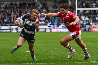 Logan Moy Hull FC, Salford Red Devils 'in 7 Temmuz 2024' te Salford Community Stadyumu 'nda oynanan Salford Red Devils vs Hull FC karşılaşmasında Salford Red Devils' i geçti. 