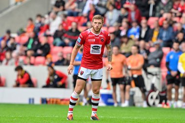 Salford Red Devils 'den Marc Sneyd, Betfred Süper Lig 16. Raundunda Salford Red Devils, Hull FC' ye karşı Salford Community Stadyumu, Eccles, İngiltere, 7 Temmuz 2024 