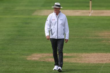 1. Rothesay Test Maçı 'nda sahada hakem Rod Tucker 1. İngiltere - Batı Hint Adaları Lords, Londra, İngiltere, 10 Temmuz 2024 