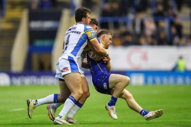 Leeds Rhinos takımından Paul Momirovski, Betfred Wolves - Leeds Rhinos maçında Warrington Wolves - Halliwell Jones Stadyumu, Warrington, 11 Temmuz 2024 