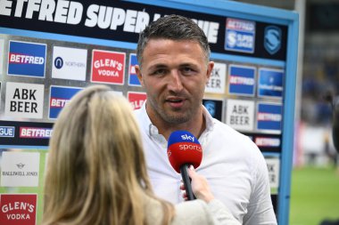 Sam Burgess Warrington Wolves 'un baş antrenörü 11 Temmuz 2024' te Warrington, İngiltere 'deki Halliwell Jones Stadyumu' nda oynanan 17. 