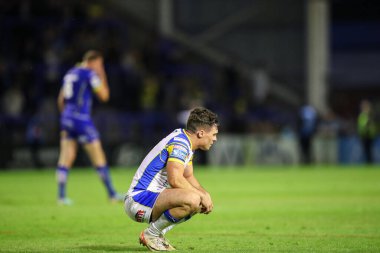 Leeds Rhinos takımından Brodie Croft, 11 Temmuz 2024 'te İngiltere' nin Warrington kentinde oynanan 17. Betfred Süper Lig karşılaşmasında Warrington Wolves - Leeds Rhinos maçında tam zamanlı tepki gösterdi. 