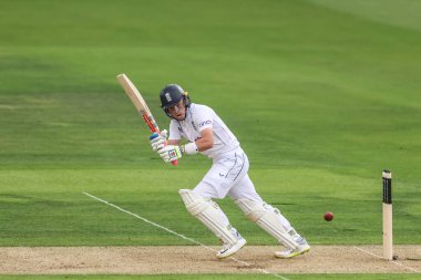 İngiltere 'nin Ollie Pope' u 1. Rothesay Deneme Maçı 'nda 1. İngiltere - Batı Hint Adaları - Lords, Londra, Birleşik Krallık, 10 Temmuz 2024 