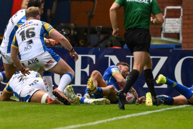 Warrington Wolves 'tan Matty Ashton, 11 Temmuz 2024' te İngiltere 'nin başkenti Warrington' da oynanan 17. Betfred Süper Lig karşılaşmasında Warrington Wolves - Leeds Rhinos maçına gidiyor. 