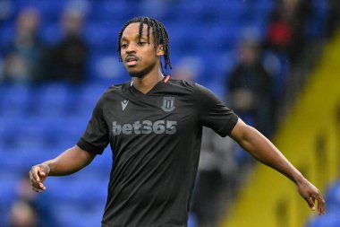 Stoke City 'den Niall Ennis, 11 Temmuz 2024' te Chester-Stoke City maçında Deva Stadyumu 'nda karşı karşıya geldi. 