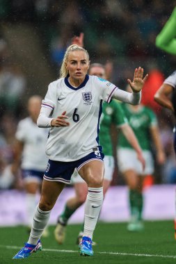 İngiltere 'den Alex Greenwood UEFA Kadınlar Şampiyonası elemeleri sırasında maç yapıyor - Grup 3 - İngiltere Kadınlar İrlanda' ya karşı Carrow Road, Norwich, İngiltere, 12 Temmuz 2024 