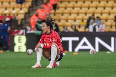 İngiltere 'den Lucy Bronze, UEFA Kadınlar Şampiyonası elemelerinden önce ısınıyor - Grup 3 - İngiltere Kadınlar İrlanda' ya karşı Carrow Road, Norwich, İngiltere, 12 Temmuz 2024 