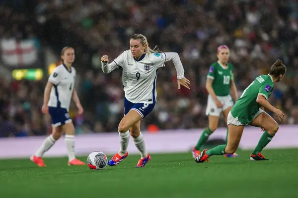 stock image Alessia Russo of England runs with the ball during the UEFA Women's Championship Qualifiers - Group 3 match England Women vs Ireland Women at Carrow Road, Norwich, United Kingdom, 12th July 2024 