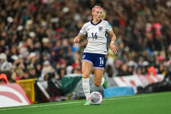 stock image Chloe Kelly of England runs with the ball during the UEFA Women's Championship Qualifiers - Group 3 match England Women vs Ireland Women at Carrow Road, Norwich, United Kingdom, 12th July 2024 