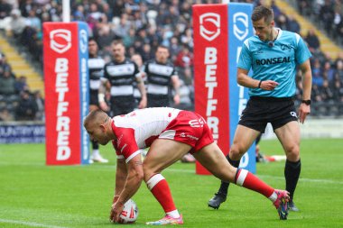 Hull KR takımından Mikey Lewis 13 Temmuz 2024 'te MKM Stadyumu' nda oynanan Betfred Süper Lig 17. Raundunda skoru 0-10 yaptı. 