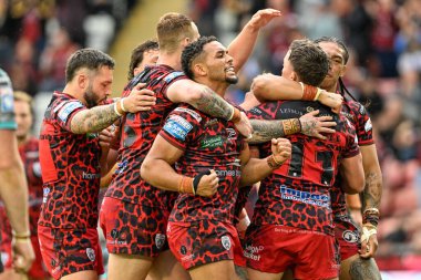 Leigh Leoparları 'ndan Kai Odonnell, 13 Temmuz 2024' te Leigh Spor Köyü Leigh, İngiltere 'de oynanan 17. Leigh Leopards - Huddersfield Giants maçında 12-10 Leigh Leoparları' na karşı oynadığı maçı kutluyor. 