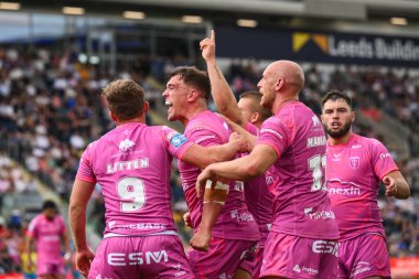 Hull KR 'dan Jai Whitbread, 20 Temmuz 2024' te Headingley Stadyumu 'nda oynanan 18. Betfred Süper Lig karşılaşmasında Leeds Rhinos ile Hull KR karşılaşmasını kutluyor.