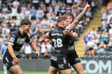 Hull FC 'den Denive Balmforth, 20 Temmuz 2024' te MKM Stadyumu 'nda oynanan Betfred Süper Ligi maçında 22-4' lük galibiyetini kutluyor.