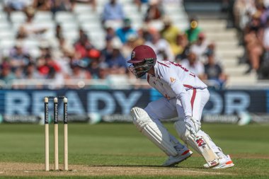 Batı Hint Adaları 'ndan Mikyle Louis, İngiltere' nin Nottingham, İngiltere 'deki Trent Köprüsü' nde oynanan 2. Rothesay Deneme Maçı 'nda iki koşuya çıkıyor.