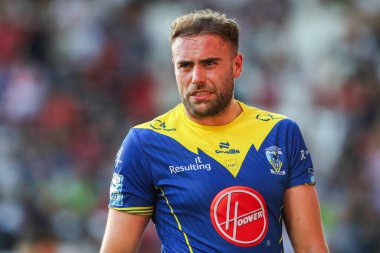 Warrington Wolves takımının James Harrison 'ı Betfred Süper Lig 18. Raundunda St Helens - Warrington Wolves maçı sırasında Wicked Stadyumu, St Helens, Birleşik Krallık, 19 Temmuz 2024