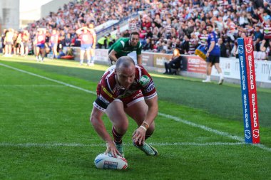 Wigan Warriors 'dan Liam Marshall 26 Temmuz 2024' te Wigan Wolves 'a karşı oynanan 19. Betfred Süper Lig karşılaşmasında skoru 4-6 yaptı.
