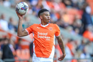 Blackpool 'dan Jordan Lawrence-Gabriel sezon öncesi dostluk maçı sırasında Blackpool Sunderland' a karşı Bloomfield Road, Blackpool, Birleşik Krallık, 27 Temmuz 2024