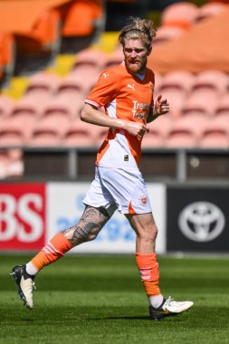 Blackpool takımından Hayden Coulson, Blackfield Road, Blackpool, Birleşik Krallık 'ta oynanan Blackpool vs Sunderland maçında 27 Temmuz 2024' te maç yapıyor.