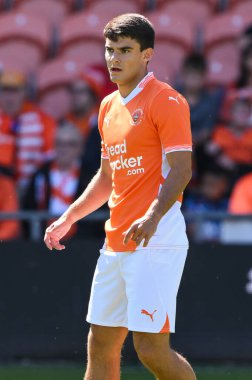 Blackpool 'dan Rob Apter, Blackpool' a karşı Blackpool vs Sunderland maçında, Bloomfield Road, Blackpool, Birleşik Krallık, 27 Temmuz 2024