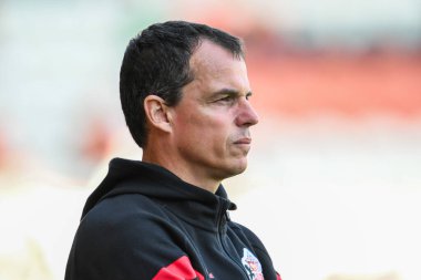 Sunderland 'ın Rgis Le Bris teknik direktörü Blackpool - Sunderland maçında Bloomfield Road, Blackpool, Birleşik Krallık' ta 27 Temmuz 2024
