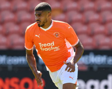 Blackpool 'dan Ash Fletcher, Blackpool' a karşı Blackpool - Sunderland maçı sırasında, Bloomfield Road, Blackpool, Birleşik Krallık, 27 Temmuz 2024