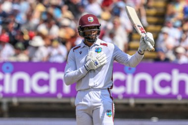 Batı Hint Adaları 'ndan Mikyle Louis, 28 Temmuz 2024' te İngiltere 'nin Birmingham, İngiltere' de Batı Hint Adaları 'na karşı oynadığı 3. Rothesay Test Maçı' nda yarım yüzyıl (50 koşu) kutluyor.