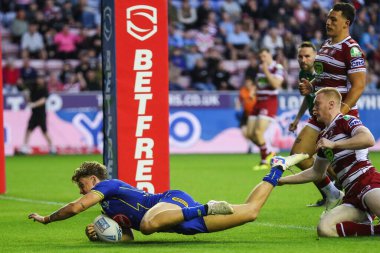 Warrington Wolves takımından Arron Lindop 26 Temmuz 2024 'te Wigan Wolves' a karşı oynanan 19. Betfred Süper Lig karşılaşmasında skoru 4-22 yaptı.