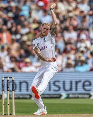 İngiltere 'den Ben Stokes, İngiltere' nin Edgbaston, Birmingham, Birleşik Krallık 'ta oynadığı 3. Rothesay Test Maçı 1.