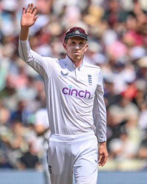 Zak Crawley of England signals that he needs treatment on his hand during the 3rd Rothesay Test Match Day 3 England vs West Indies at Edgbaston, Birmingham, United Kingdom, 28th July 2024