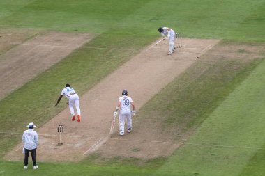 Rothesay Test Maçı 'nın ikinci gününde İngiltere, Edgbaston, Birmingham, Birleşik Krallık' ta Batı Hint Adaları 'na karşı Joe Root, 27 Temmuz 2024