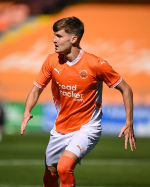 Blackpoollu Zac Ashworth sezon öncesi dostluk maçı sırasında Blackpool Sunderland 'a karşı Bloomfield Road, Blackpool, Birleşik Krallık, 27 Temmuz 2024