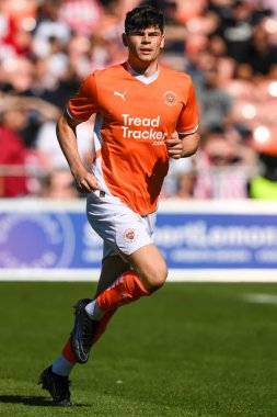 Alex Lankshear, Blackpoolin 'in 27 Temmuz 2024' te Bloomfield Road, Blackpool, Birleşik Krallık 'ta oynanan Blackpool vs Sunderland ön sezon dostluk maçı sırasında oynadığı maçı izledi.
