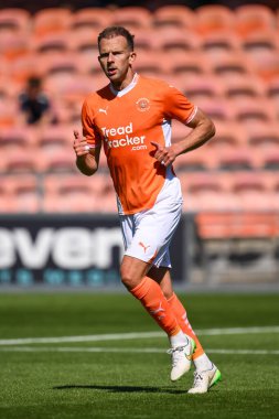 Blackpool 'dan Jordan Rhodes, Blackpool' a karşı Blackpool, Blackpool Road 'da oynanan ön sezon dostluk maçı sırasında 27 Temmuz 202' de