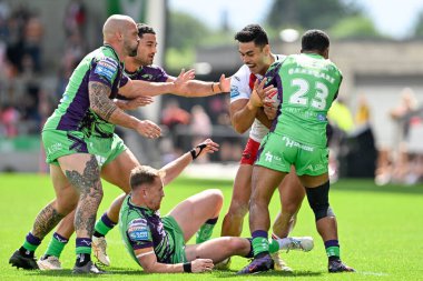 Salford Red Devils takımından Tim Lafai, Salford Community Stadyumu, Eccles, Birleşik Krallık 'ta oynanan Salford Red Devils - Castleford Tigers maçında 27 Temmuz 2024' te oynanan Betfred Süper Lig 19.
