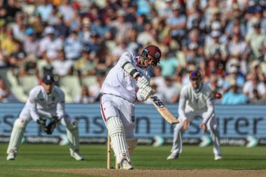 Batı Hint Adaları 'ndan Gudakesh Motie, İngiltere' nin Edgbaston, Birmingham, Birleşik Krallık 'ta oynadığı 3. Rothesay Test Maçı 1.