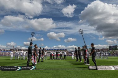 Her iki takım da, İngiltere 'nin Edgbaston, Birmingham, Birleşik Krallık' ta oynadığı 3. Rothesay Test Maçı 'nda milli marşı temsil ediyor.