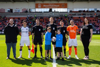Blackpool, Bloomfield Road, Blackpool, Birleşik Krallık 'ta 27 Temmuz 2024 tarihinde Sunderland' a karşı oynanan sezon öncesi dostluk maçı sırasında
