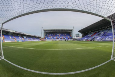 Prenton Park 'ın 30 Temmuz 2024' te İngiltere 'nin Birkenhead kentindeki Prenton Park' ta oynanan Tranmere Rovers-Blackpool maçındaki genel görüntüsü.