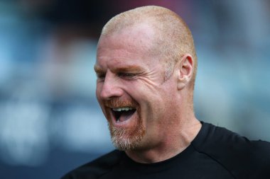 Sean Dyche, Coventry City, Coventry Building Society Arena, Coventry, İngiltere 'de 30 Temmuz 2024 tarihli ön sezon dostluk maçı sırasında Everton' ın teknik direktörü.